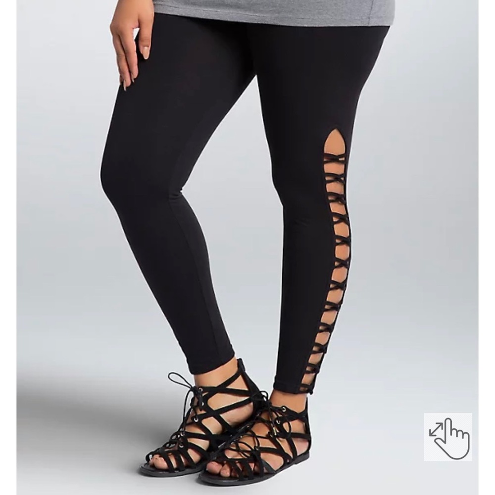 Torrid Side Lattice Leggings Size 3